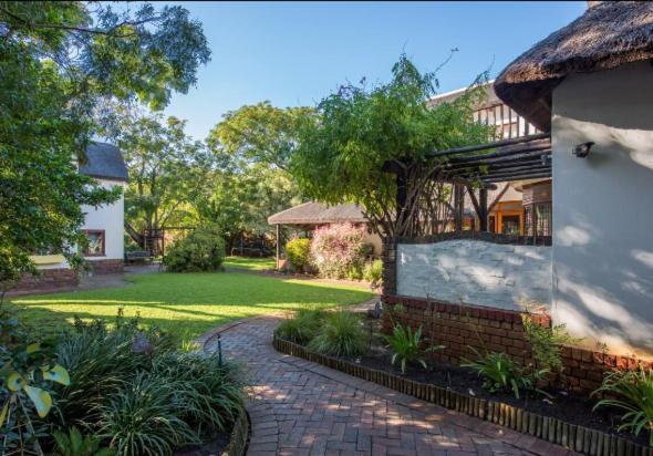 Mead, Pinelands Apartment Cape Town Exterior photo